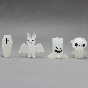 Figuras DE ACCIÓN DE PVC personalizadas ABS que brillan en <span class=keywords><strong>la</strong></span> oscuridad, juguetes fluorescentes para niñas y niños - Product Image 3