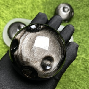 Esfera <span class=keywords><strong>de</strong></span> Cristal Pulido <span class=keywords><strong>de</strong></span> Obsidiana Plateada Natural <span class=keywords><strong>de</strong></span> Alta Calidad al por Mayor para Decoración del Hogar - Product Image 4