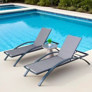 Chaise longue de piscine réglable en aluminium avec dossier en maille pour l'extérieur - Product Image 6