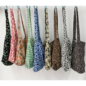 Fashion Leopard Pattern Crossbody Canvas <b>Large</b> Capacity Zipper Shoulder Shopping Tote <b>Bag</b> - Product Image 3
