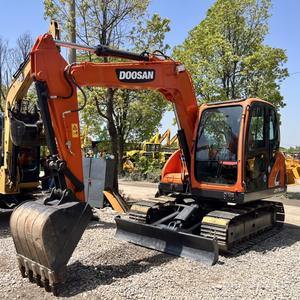 Excavatrice hydraulique Doosan Dx75 Dx75-9c d'<span class=keywords><strong>occasion</strong></span>, prête à être expédiée, à bas prix, mini pelle de 7,5 tonnes, Doosan DX75 à vendre - Product Image 1