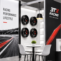 Stand d'exposition modulaire 30x30 pieds avec caisson lumineux en tissu SEG et bannière suspendue pour Intersolar Energy Storage Amérique du Nord