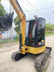 Excavadora Mini Caterpillar Cat 303.5 de 3 Toneladas de Segunda Mano para Granja y Jardín - Product Image 2