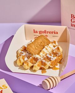 Plateau à gaufres pour crème glacée <span class=keywords><strong>belge</strong></span> polyvalent pour les boissons glacées, les frites et les canapés Récipient alimentaire en papier jetable pour les cafés - Product Image 1