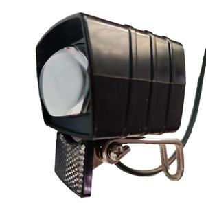 Phare <span class=keywords><strong>avant</strong></span> de vélo noir étanche IPX4 6V-60V pour VTT, faisceau bas/haut, klaxon, luminosité 287LUX, haut-parleur 80-120dB - Product Image 1