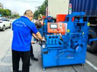 Machine de formage de cintres métalliques populaires pour chemises à prix compétitif