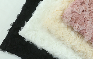 ความกว้าง130เซนติเมตรโพลีเอสเตอร์ดอกกุหลาบเย็บปักถักร้อย<span class=keywords><strong>3</strong></span> D Organza ตาข่ายผ้าชีฟองจอร์จ Tulle ลูกไม้ผ้าสำหรับชุดแต่งงานเสื้อ - Product Image 6