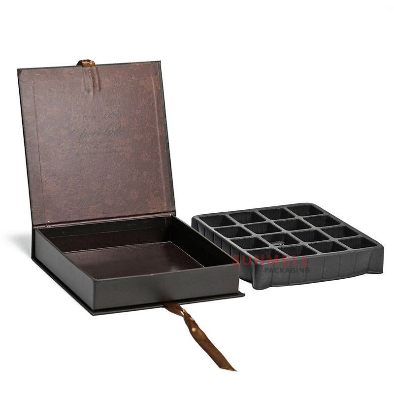 Magnetic chocolate box