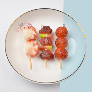 Miniatura de fábrica de pinchos de barbacoa japonesa para juego de comida, accesorios de llavero con colgante de carne y huevo para mochila escolar y llavero de coche - Product Image 3