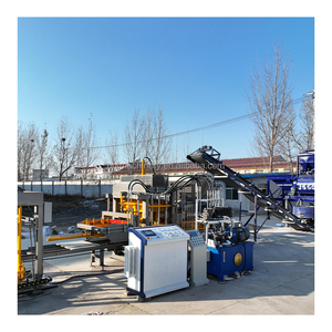 Máy làm gạch xi măng tự động hoàn toàn QT6-<span class=keywords><strong>15</strong></span>, sản lượng 12000 viên/giờ, thiết bị sản xuất gạch bê tông, có thể tùy chỉnh - Product Image 3