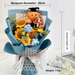 Ramo de <span class=keywords><strong>Flores</strong></span> Artificiales de Ganchillo Hecho a Mano al por Mayor para Acción de Gracias y Graduación, <span class=keywords><strong>Flores</strong></span> Mixtas, Novedoso Oso Doctor de Peluche para Escuela Secundaria - Product Image 3