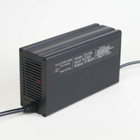 Chargeur de batterie Li-ion LiFePO4 72V20A GZRAPID, directement de l'usine, OEM ODM, pour tricycle électrique et vélo électrique, avec multiples protections de sécurité, charge rapide