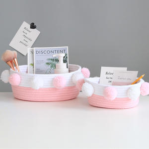 Pliable <span class=keywords><strong>Petit</strong></span> Rose et Blanc Jouets Maquillage Serviette Cadeau Organisateur Pom Pom Décor Tissé Coton Corde <span class=keywords><strong>Panier</strong></span> pour Salon - Product Image 4