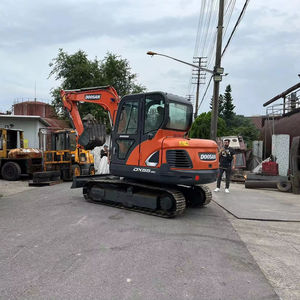 Doosan DX55 Mini pelle sur chenilles Pompe hydraulique à noyau de moteur Yanmar Capacité de 3 tonnes Prix bas Vente à chaud Shanghai Équipement d'occasion - Product Image 1