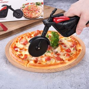 Trancheur de pizza en acier inoxydable haute qualité, Anti-rouille lame tranchante, coupe-Pizza de moto pour couper les gâteaux <span class=keywords><strong>des</strong></span> gaufres - Product Image 2