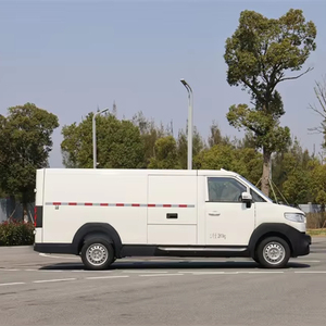 ElectroCargo révolutionne le transport commercial Nouveaux fourgons électriques approuvés CEE Direction gauche Sièges en tissu foncé Euro VI Emission - Product Image 3