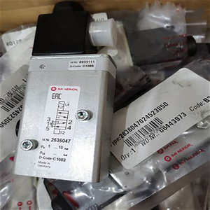 Solenoide piloto IMI VS26S511DF213A 5/2 de 24 VCC con sellado suave y bobina IP65 - Product Image 1