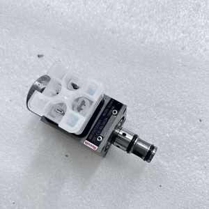 Reductor R901202971 DRE4K-4X/30G24-10N9K4M para Motores Hidráulicos - Product Image 6