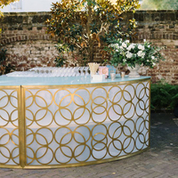 Comptoirs de mélange de barmans de mariage extérieurs commerciaux Table de bar ronde incurvée de 4 pièces
