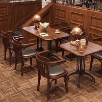 Set da Pranzo Quadrato in Legno Massello Stile Americano Retrò Antico con Struttura in Metallo Industriale per Ristoranti, Caffè e Bar Whiskey