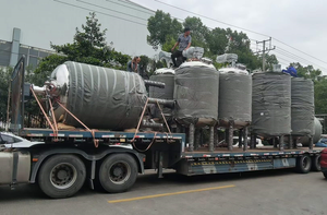 خزان تخزين عمودي من الفولاذ المقاوم للصدأ للزيت والحليب والماء، صالح للاستخدام الغذائي - Product Image 5