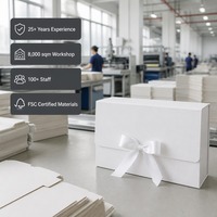 Boîte cadeau magnétique blanche mate avec couvercle rabattable, ruban et nœud, impression personnalisée, en carton pliable, vente en gros directe usine pour cadeaux