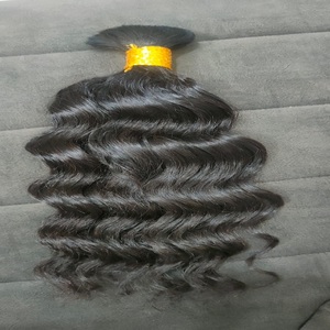 Vente en gros de cheveux indiens bruts en vrac cheveux humains bruts non transformés vendeur de cheveux humains en vrac afro crépus sans trame - Product Image 1