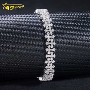 สร้อยข้อมือแบบ Cuban Link รูปหัวใจชุบโครเมียม ประดับเพชรโมอิสซาไนต์ VVS แท้ ผ่านการทดสอบเพชร  ทำจากเงินแท้ 925 สไตล์ฮิปฮอป  สามารถสั่งทำได้ - Product Image 2