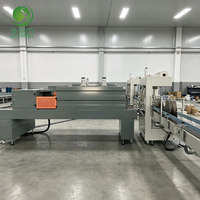 Ligne de production complète d'eau en bouteille avec pression de pulvérisation personnalisable 2KG/CM2 pour l'embouteillage d'eau gazeuse non carbonatée