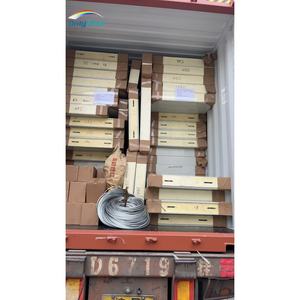 Panneau mural NSF 75 <span class=keywords><strong>mm</strong></span> <span class=keywords><strong>100</strong></span> <span class=keywords><strong>mm</strong></span> 120 <span class=keywords><strong>mm</strong></span> 150 <span class=keywords><strong>mm</strong></span> 200 <span class=keywords><strong>mm</strong></span>, panneau sandwich en PU pour <span class=keywords><strong>toiture</strong></span>, panneaux en <span class=keywords><strong>polyuréthane</strong></span> pour l'isolation des chambres froides - Product Image 5