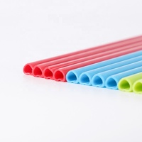 Nouvelle Arrivée Pailles en PP en Forme de Cœur avec Logo Personnalisé, Sans Odeur, Plastique de Qualité Alimentaire, Recyclables, Pailles d'Amour Personnalisées