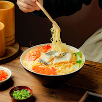 Wholesale Customized Design Seafood Flavour Instant Ramen Soup Noodles Fresh Seafood Powder Fried Noodles in Box Packaging