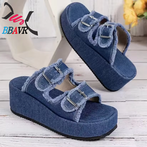 Sandalias de Playa Modelo 2026, Sandalias de Mujer de Piel Sintética con Punta Redonda, Antideslizantes, con Plataforma y Hebilla - Product Image 1