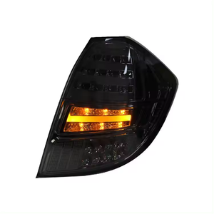 Conjunto de Luces Traseras Originales TYPY a Precio de Mayoreo para Honda Jazz Fit 2TH GE8 2008-2013, Luces Traseras LED Modificadas y Mejoradas - Product Image 4