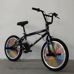 Vélo de course <span class=keywords><strong>BMX</strong></span> à vitesse unique Performance de 20 pouces Vélo de course à frein inversé pour sports extrêmes avec fourche en acier pour la course - Product Image 1