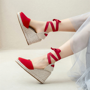 Nouvelles sandales compensées en toile <span class=keywords><strong>rouge</strong></span> pour femme, style <span class=keywords><strong>espadrille</strong></span>, à bout fermé, avec détail en V, lacets et bride cheville, plateforme tressée, chaussures d'été - Product Image 4
