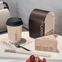 Boîte d'emballage de dessert triangulaire en carton blanc biodégradable et écologique personnalisée pour gâteau mousse