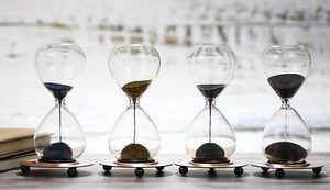Reloj <span class=keywords><strong>de</strong></span> arena <span class=keywords><strong>de</strong></span> <span class=keywords><strong>un</strong></span> <span class=keywords><strong>minuto</strong></span> con imán negro, Base <span class=keywords><strong>de</strong></span> hierro en polvo y Metal, <span class=keywords><strong>temporizador</strong></span> <span class=keywords><strong>de</strong></span> arena <span class=keywords><strong>de</strong></span> cristal soplado a mano para el hogar - Product Image 4