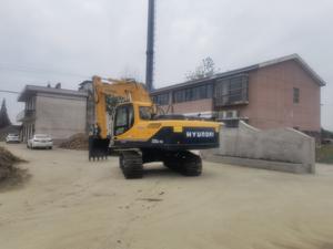Excavatrice sur chenilles multifonctionnelle d'occasion d'origine coréenne Hyundai 220lc-9s, moteur Yanmar, pompe à engrenages haute efficacité, roulement en bon état - Product Image 4