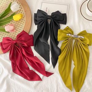 Accessoires pour cheveux multicolores, grandes pinces à cheveux avec nœud, nœud en satin surdimensionné à longue queue pour filles et femmes - Product Image 2