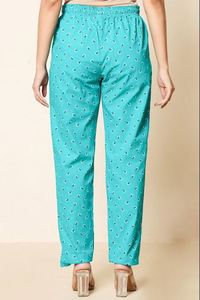 ชุดนอนผู้หญิงแบบเรียบง่าย สวมใส่สบายทุกวัน ชุดนอนผู้หญิงสำหรับใส่ที่บ้าน ผ้าเนื้อนุ่ม สไตล์ลำลอง ราคาดีที่สุดจากผู้ผลิต - Product Image 5