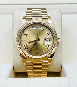 Reloj de Lujo Personalizado de Acero Inoxidable de 43 mm con Cristal de Zafiro, Manecillas Doradas, Esfera Chapada en Oro, Movimiento Mecánico 904L, Correa de 22 mm - Product Image 2