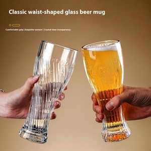 Tasse à <span class=keywords><strong>bière</strong></span> pression créative haut <span class=keywords><strong>de</strong></span> gamme <span class=keywords><strong>de</strong></span> grande capacité Tasse à <span class=keywords><strong>bière</strong></span> <span class=keywords><strong>artisanale</strong></span> en verre transparent sculpté à usage commercial et domestique - Product Image 3