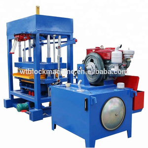 Ligne de machines semi-automatiques Linyi Wante pour la fabrication de blocs de béton, de <span class=keywords><strong>ciment</strong></span>, de pavés creux et pleins, et de bordures – Vente chaude en Afrique - Product Image 3