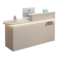Comptoirs de Caisse en Bois Design Luxe Personnalisé pour Salon, Barbiers et Magasins – Comptoir d'Accueil avec LED