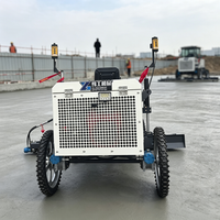 Machine à béton laser auto-nivelante pour le revêtement des sols de centres de distribution