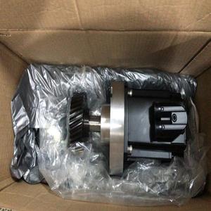 Motor AC PLC 8LCA33R0A67D102-0 REV C0 - Product Image 1