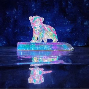 2024 Креативный дизайн красочный белый медведь скульптура свет украшения Красочный медведь светящийся светодиодный светильник - Product Image 1