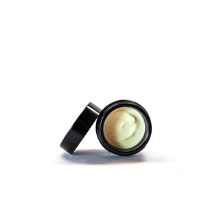 Crema Hidratante Orgánica para Niños VICTORIAN GARDEN en Tubo de Plástico Reciclado, Fórmula Sin Lágrimas, Ecológica para Padres que Cuidan el Medio Ambiente - Product Image 3