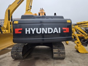 Excavadora Hyundai 220LC-9S Original Coreana con Motor Cummins, 500 Horas de Trabajo, Bajo Precio, Bomba Hidráulica Kawasaki y Caja de Cambios - Product Image 6